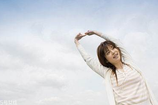 产后皮肤松弛怎样预防(产后皮肤松弛怎么恢复) 产后皮肤松弛怎样预防(产后皮肤松弛怎么恢复)