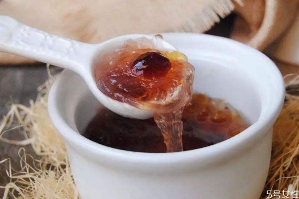 燕窝多久吃一次比较好(燕窝多久吃一次比较好,什么时间段吃最佳)