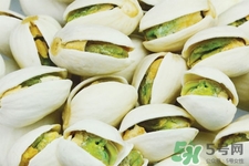 放潮的开心果不能吃的情况(开心果受潮了还能吃吗)