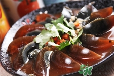 松花蛋的选购方法(松花蛋如何挑选)