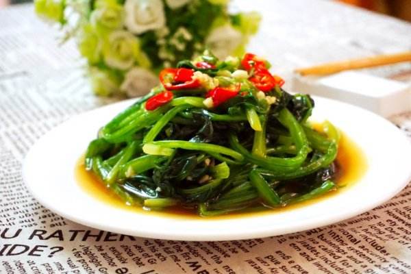 天天吃菠菜可以减肥吗(天天吃菠菜可以减肥吗)