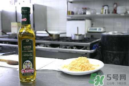 橄榄油保质期(橄榄油保质期多长时间)