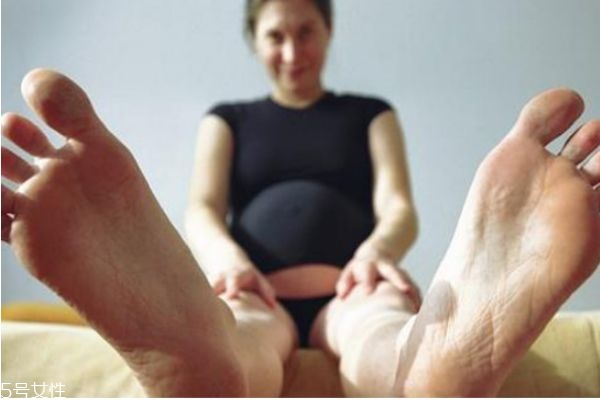 分娩太痛有副作用吗(无痛分娩副作用大吗)