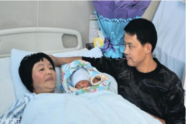 是不是每个女人都适合生二胎(生二胎的女人)