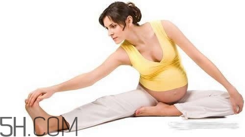 分娩过程中需要注意哪些(分娩的过程和注意事项)