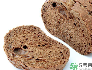 怎么辨别全麦面包(怎么辨别全麦面包是不是全麦)