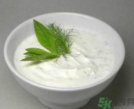 吃完柿子不能吃什么(吃完柿子不能吃什么食物)