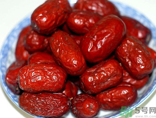 碱性食物主要分为(碱性食物包括)