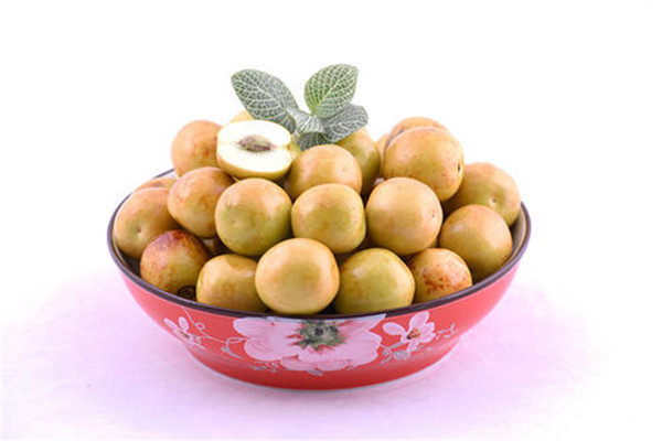 吃冬枣会拉肚子吗(吃冬枣会拉肚子吗)